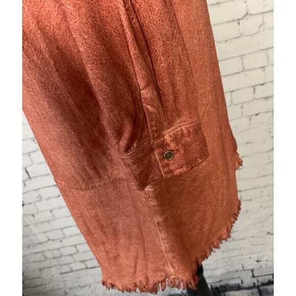Umgee Women Rust Linen Blend Sz S Top Button Up Long Sleeve Blouse Fray Hem R1 - Picture 10 of 12